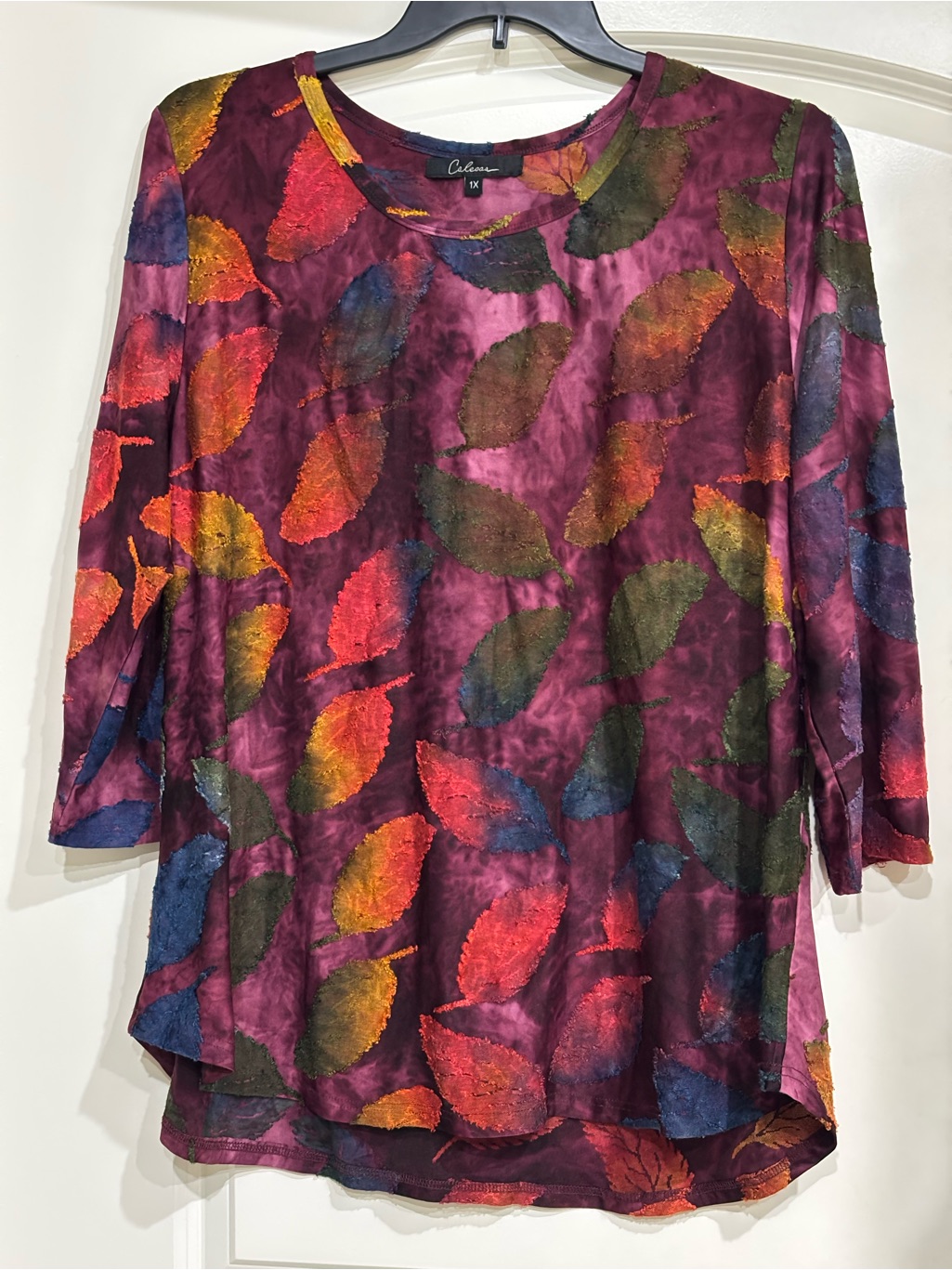 Calessa Plum Leaf-Print 3/4 Sleeve Top